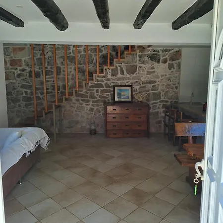 House Antica *